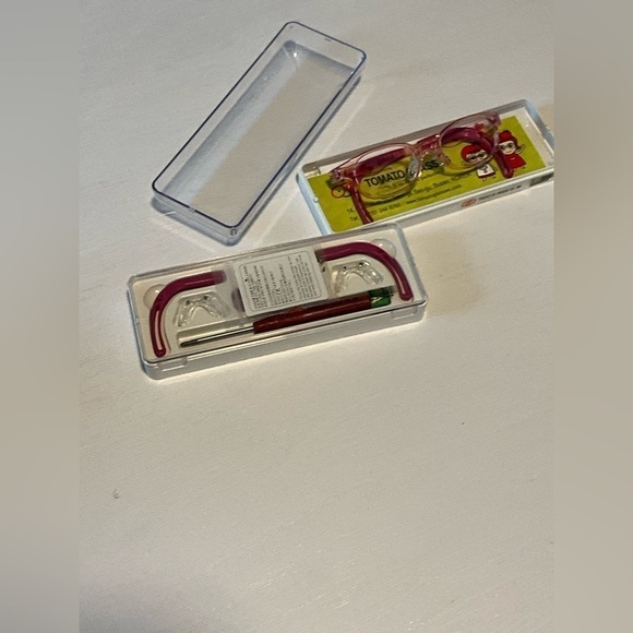 Tomato Glasses Non Slip Frame TKDC13 | Square Pink Kids Glasses - Picture 6 of 11